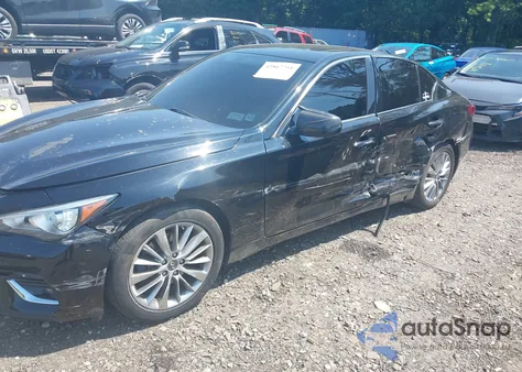 2018 Infiniti Q50 3.0T Luxe z USA, uszkodzony, nr VIN JN1EV7AR2JM433118